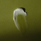 Fluide contour des yeux à la menthe